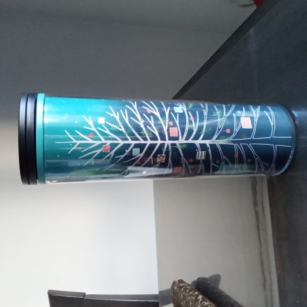 NEW🌈 Starbucks Tumbler Travel Mug CHRISTMAS TREE Holiday season
